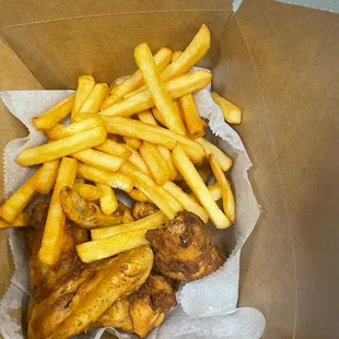 chicken wings and fried chicken, food