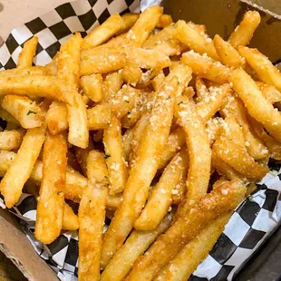 Large Garlic Parmesan Fry (@paigeeatshouston on IG)