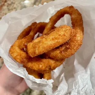 Really good and crispy onion rings