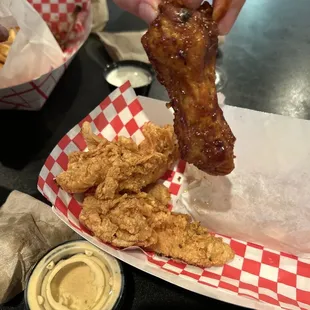 Kansas City Sauced Wing and Kansas City Dry Rub Tenders / Studio Ranch