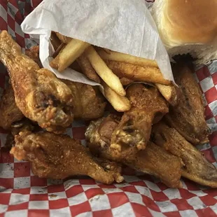 Wing combo..it also came with a drink