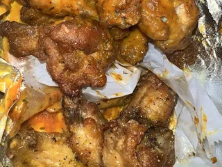 Lucky Wing