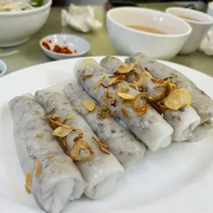 Steam rice wraps