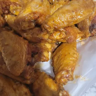 Stow Wing WH, the usual lack of sauce.  Go to Cuyahoga Falls.