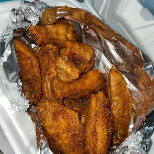 Old bay wings extra cripsy