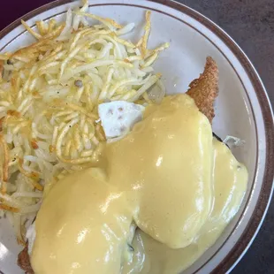 Walleye Eggs Benedict