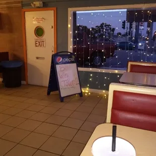 sushi and sashimi, interior