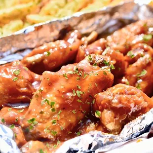 Wings & Pot