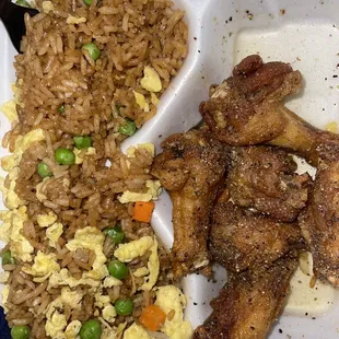 Honey garlic 6 Wings with Vegetable Fried Rice