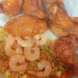 10 pcs mild wings with shrimp fried rice