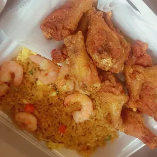 10pcs lemon pepper wings with shrimp fried rice