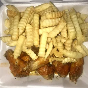 chicken wings and fried chicken, food