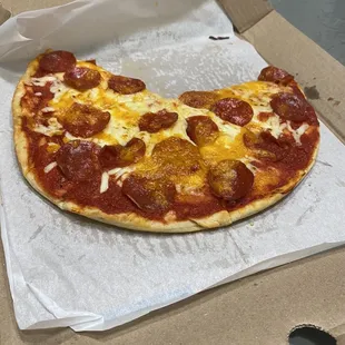 Pepperoni pizza
