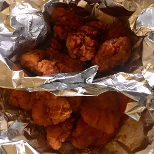 5 boneless honey flames/5 boneless jerk