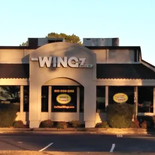 WINGZ