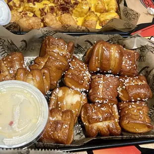 Pretzel bites