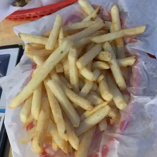 Full order of French fries.