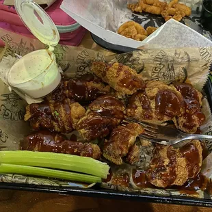 chicken wings and fried chicken, food