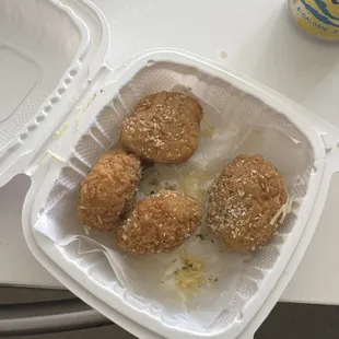 The worst garlic parm wings you&apos;ll ever eat.
