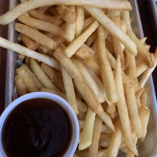 The fries are addictive.