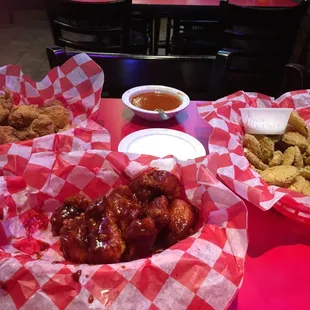 Bomb! Monday night 20 boneless wings $9.99
