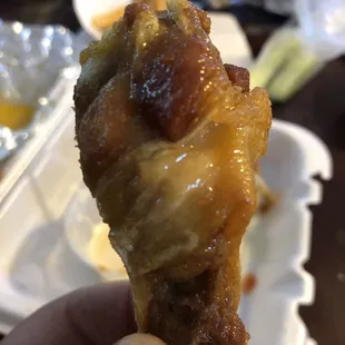 Huge wings that are not crispy. Look like drumsticks not Buffalo wings!