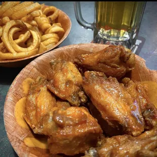 Wings n Curlys. Beer.