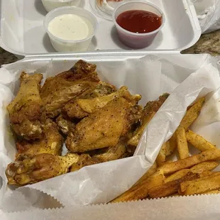 10 piece bone in lemon pepper combo