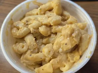 WingZone Hot Chicken & Wings