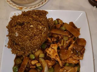 Golden Phoenix Chinese Restaurant