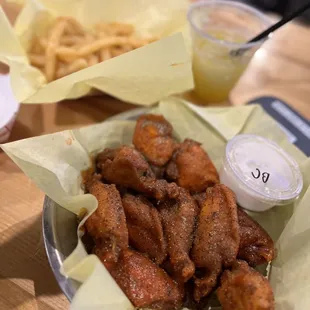 Bandito wings and Fries