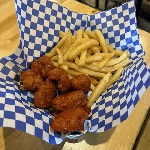 6 Boneless Wings