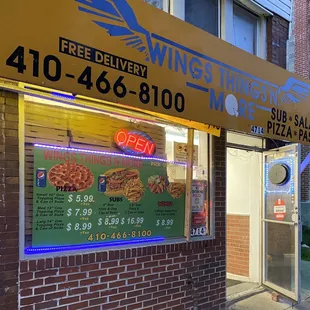Wings things n more