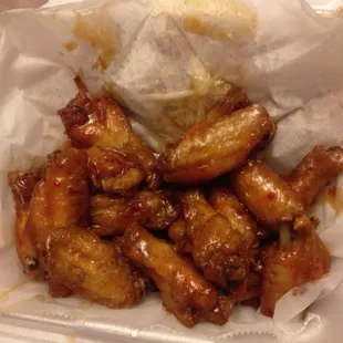Delicious wings. Sweet chili ad teriyaki are the best