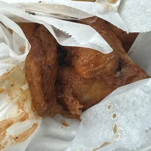 Spicy garlic wings