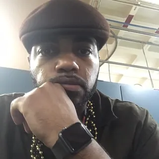 Je'Von R.
