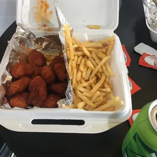 Buffalo mild boneless/fries