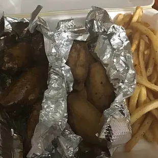 fried chicken, poultry, bbq chicken, chicken wings and fried chicken, food, fried chicken wings, chicken wings, chicken, bbq wings