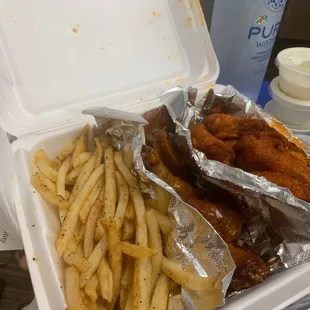 15 piece Mild Buffalo &amp; Bourbon w/ Fries