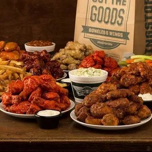 bbq chicken, fried chicken, chicken wings, chicken wings and fried chicken, food, poultry, chicken, fried chicken wings, bbq wings