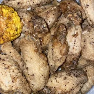 Lemon pepper wings that don't look like lemon pepper wings.