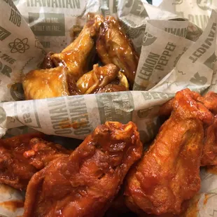 Anchio Honey Wings on top and bottom is original classic hot