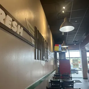 the interior of a fast food restaurant