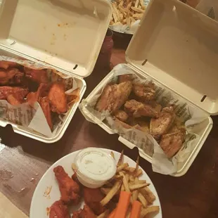 fried chicken wings, poultry, bbq chicken, chicken, chicken wings, food, chicken wings and fried chicken, fried chicken, bbq wings