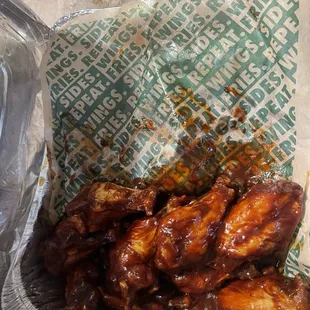 They come in trays