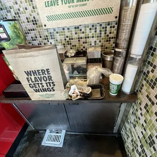 Went in to get my order and there is just trash and eaten food where you get your lid   Super nasty