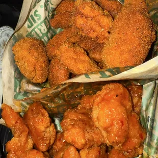boneless bombass wings