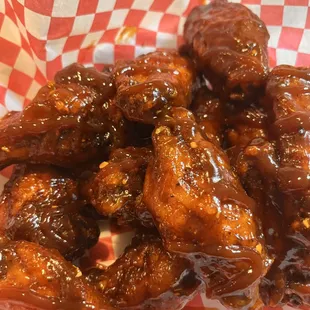 a basket of chicken wings