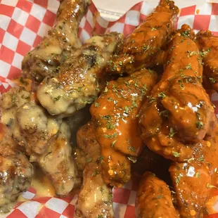 a basket of chicken wings