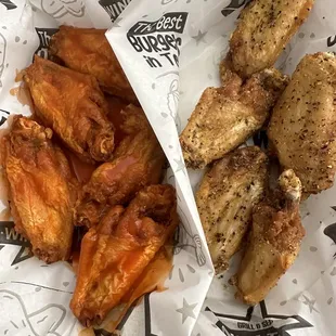 Original hot and lemon pepper 10 Pieces Classic Wings Combo